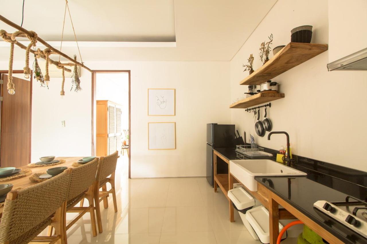 Pelangi 148 Beach Suites Семиняк Екстериор снимка