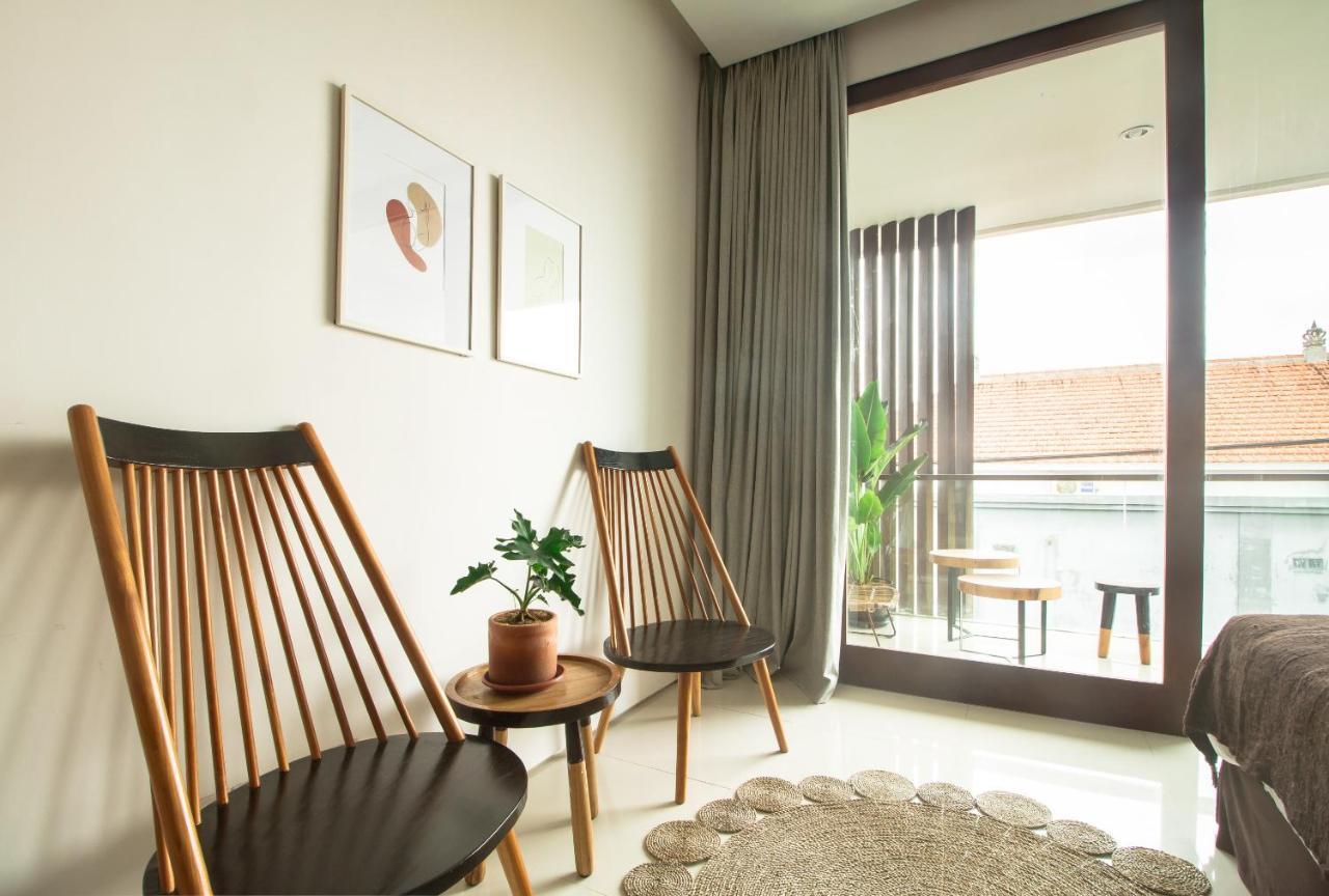 Pelangi 148 Beach Suites Семиняк Екстериор снимка