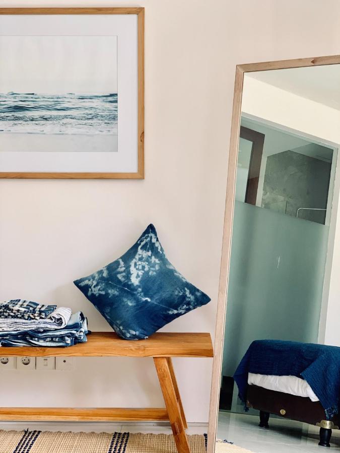 Pelangi 148 Beach Suites Семиняк Екстериор снимка