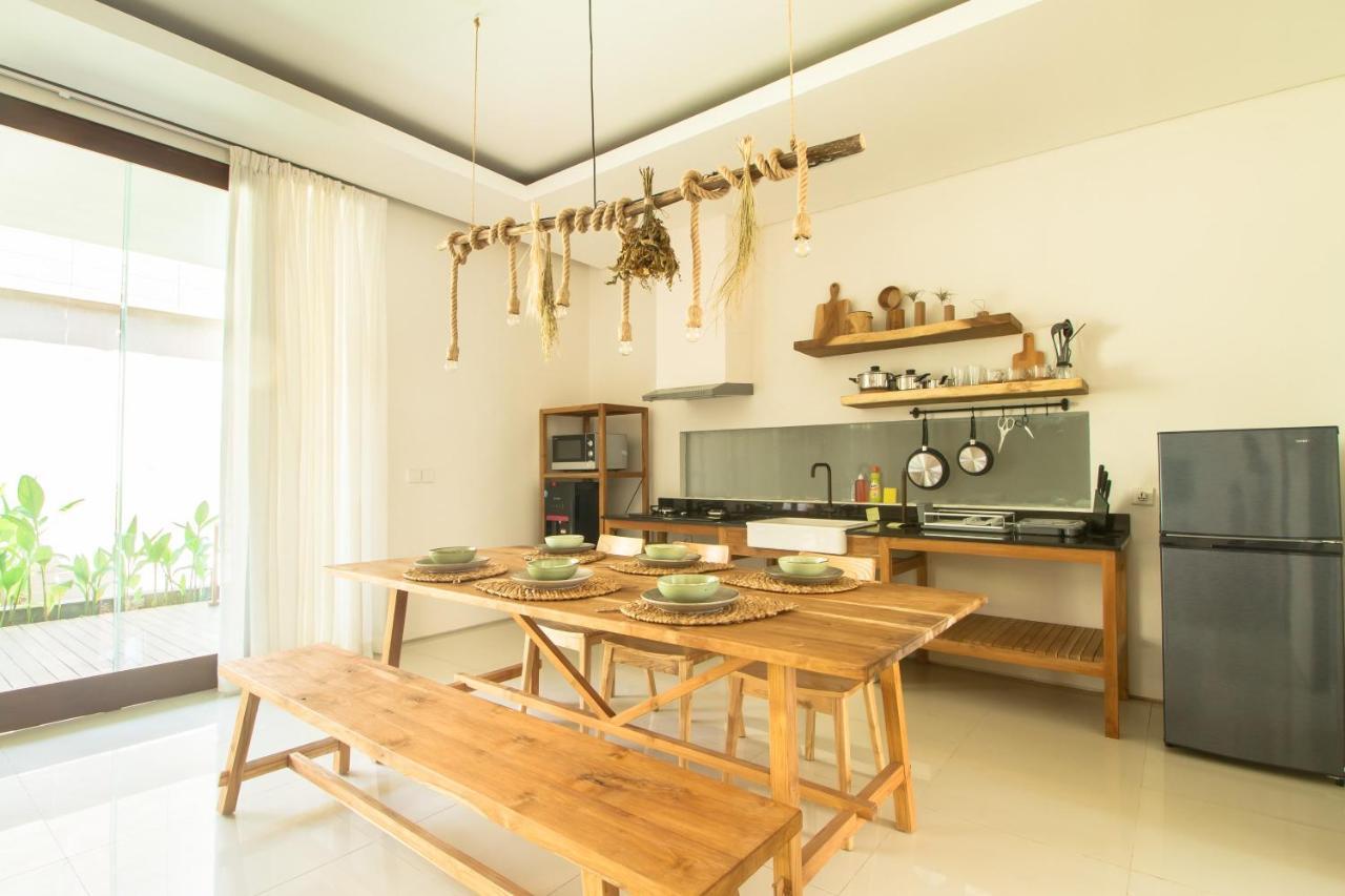 Pelangi 148 Beach Suites Семиняк Екстериор снимка