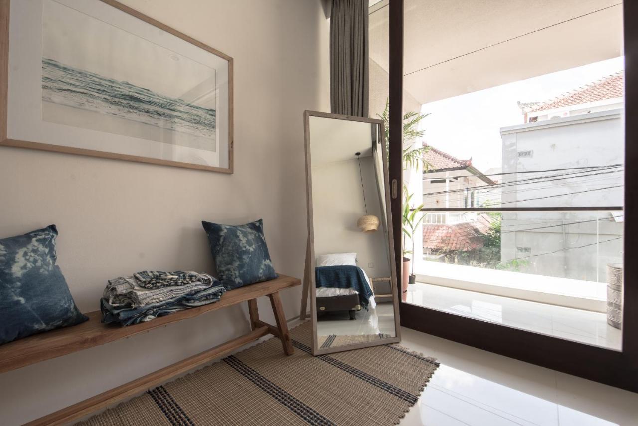 Pelangi 148 Beach Suites Семиняк Екстериор снимка