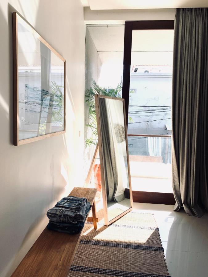 Pelangi 148 Beach Suites Семиняк Екстериор снимка