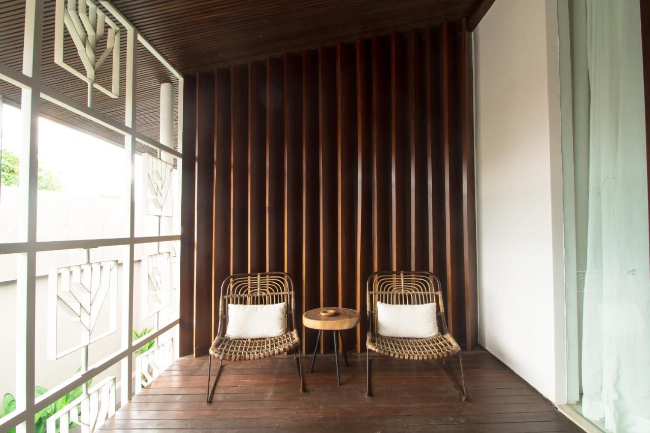 Pelangi 148 Beach Suites Семиняк Екстериор снимка